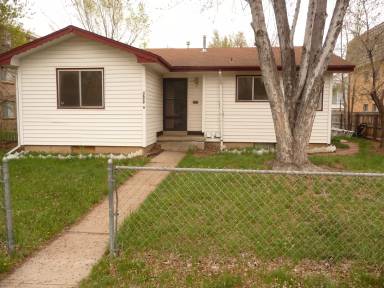 Main picture of 3670 S Fox St