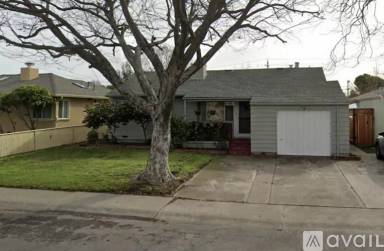 Main picture of 982 Hacienda Ave