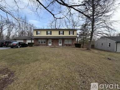 Main picture of 325 Griffith Dr