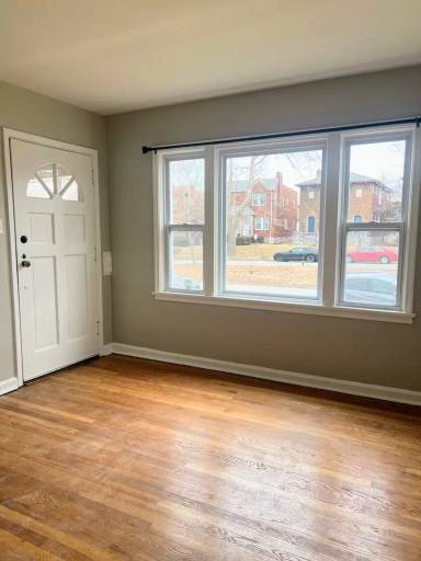 Main picture of 4952 Oleatha Ave