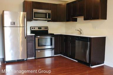 Main picture of 1540 N Willington St