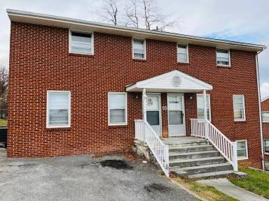 Main picture of 555 Quesenberry St