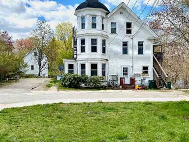 Main picture of 160 Autumn St