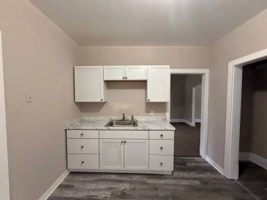 Main picture of 13810 Bartlett Ave