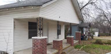 Main picture of 903 E Corona St