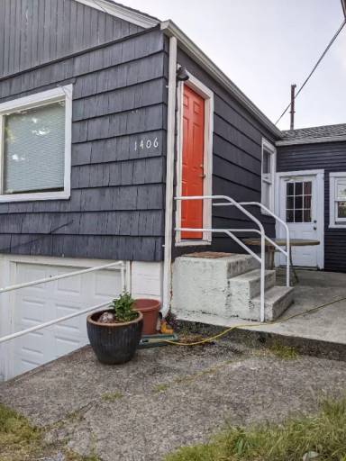 Main picture of 1406 Gregory Way