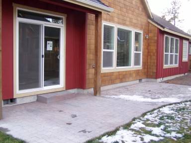 Main picture of 964 E Creek View Dr