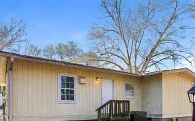 Main picture of 3687 Venus Pl NW