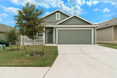 Main picture of 10207 Robbins Grv