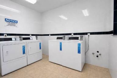 Main picture of 626 N Kingsley Dr