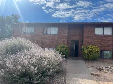 Main picture of 825 W 400 N