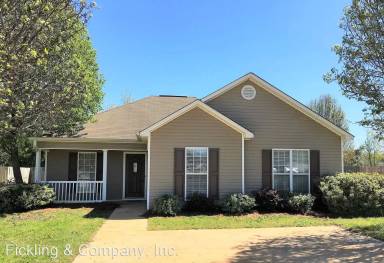 Main picture of 309 Haverhill Cir