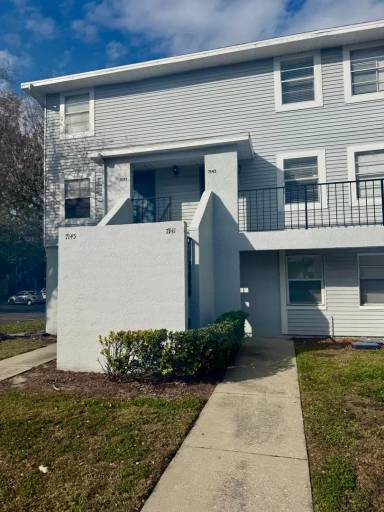 Main picture of 7143 E Bank Dr