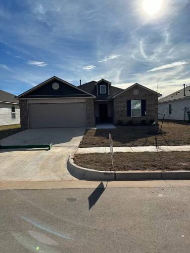 Main picture of 10012 SW 42nd St
