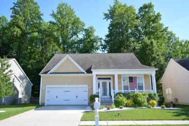 Main picture of 108 Sweeping Mist Cir