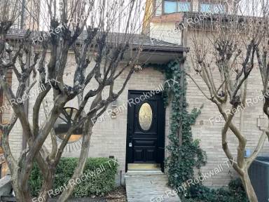 Main picture of 526 Yacht Club Dr