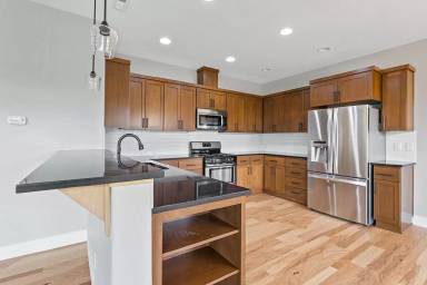 Main picture of 20461 SW Gracie St