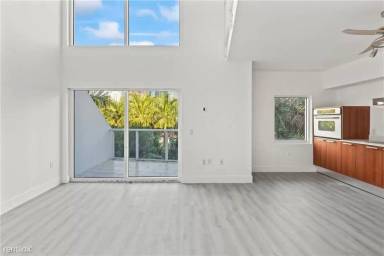 Main picture of 1650 Brickell Ave