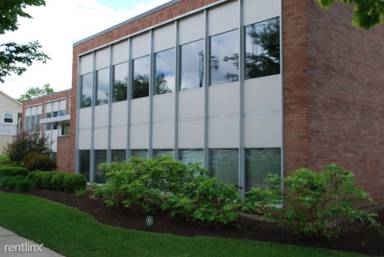 Main picture of 822 Cherry St SE