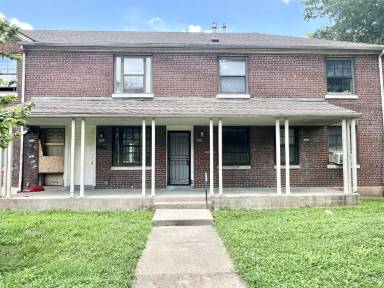 Main picture of 38 College Ct