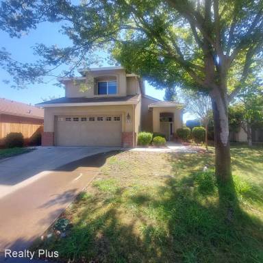 Main picture of 3209 Balada Way
