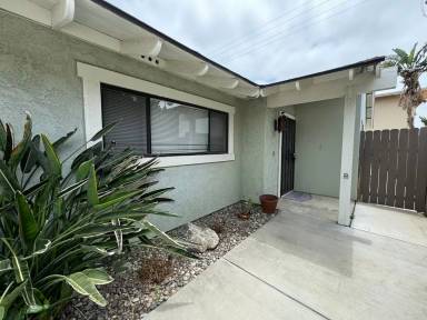 Main picture of 812 E Fairway Dr