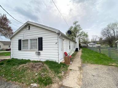 Main picture of 120 Linden St