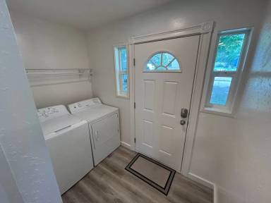 Main picture of 3112 W South Loop Ave