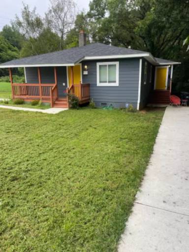 Main picture of 3014 Avalon Ave