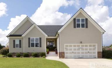 Main picture of 522 Spruce Meadows Ln