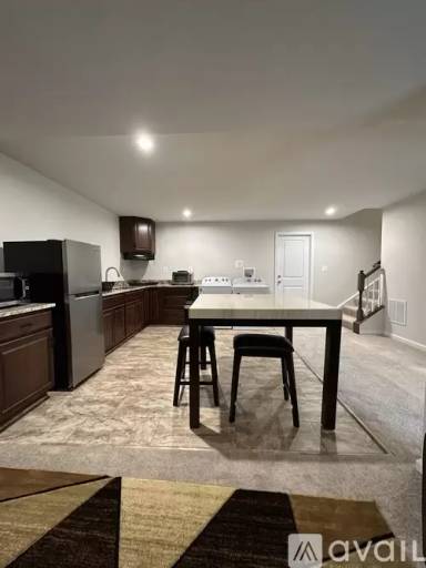 Main picture of 5000 Birch Leaf Cir