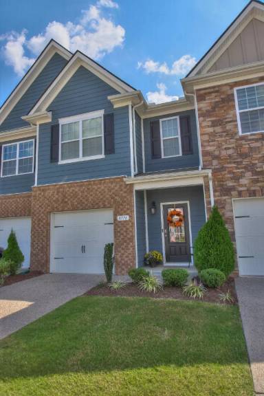 Main picture of 4116 Grapevine Loop