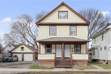 Main picture of 92 Warsaw St