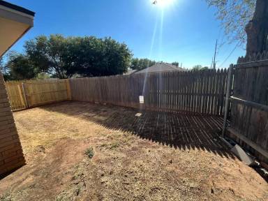 Main picture of 8202 Vernon Ave