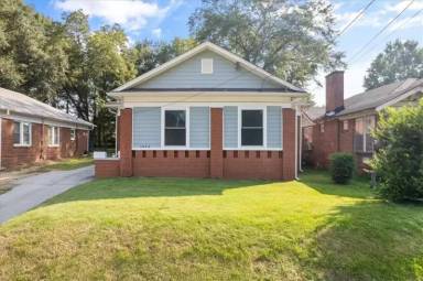 Main picture of 1643 Ralph David Abernathy Blvd SW