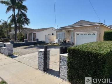 Main picture of 1609 W 221st St