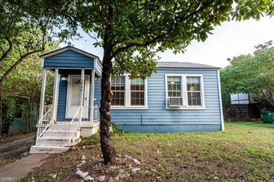 Main picture of 2940 Eckert St