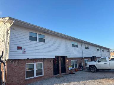 Main picture of 807 Washington Ave