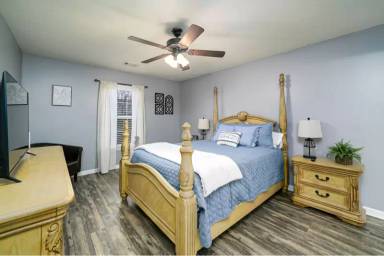 Main picture of 1214 Longpoint Dr
