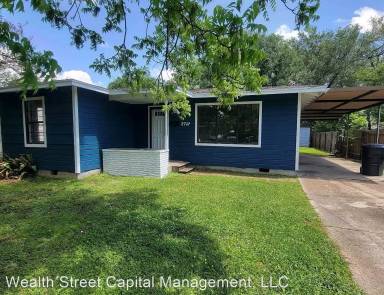 Main picture of 2712 3rd Ave