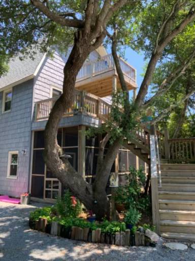 Main picture of 106 Ethel Dr