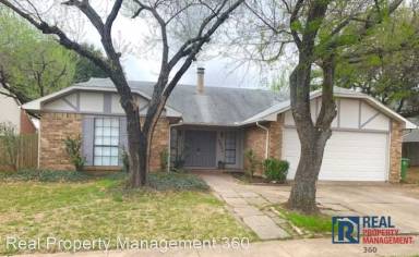 Main picture of 3824 Hackberry Ln