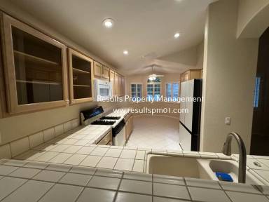 Main picture of 7241 Sunstream Way