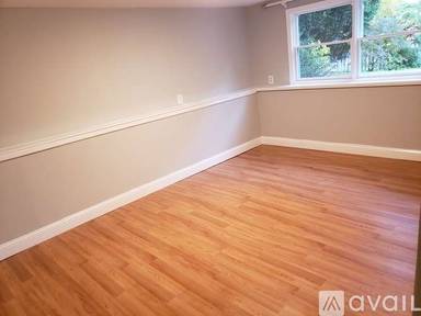 Main picture of 32 Marlin Dr