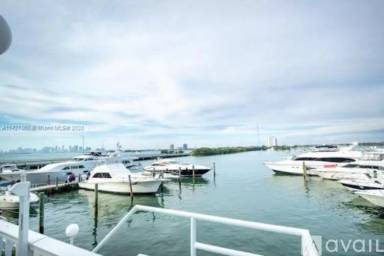 Main picture of North Bay Condominuim