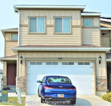 Main picture of 2303 E Deer Park Ln