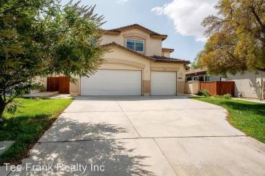 Main picture of 30783 Medinah Way