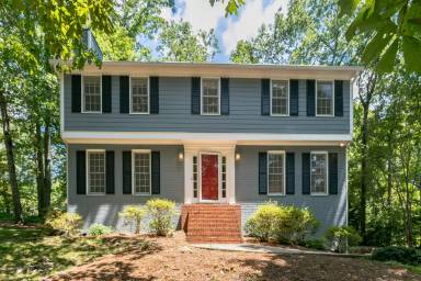 Main picture of 3203 Birdnest Ct NE