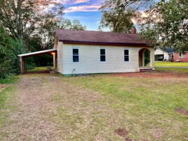 Main picture of 306 S Tillman St