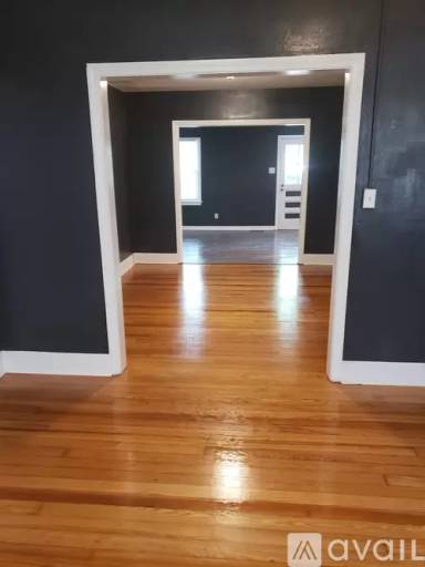 Main picture of 904 8th Ave